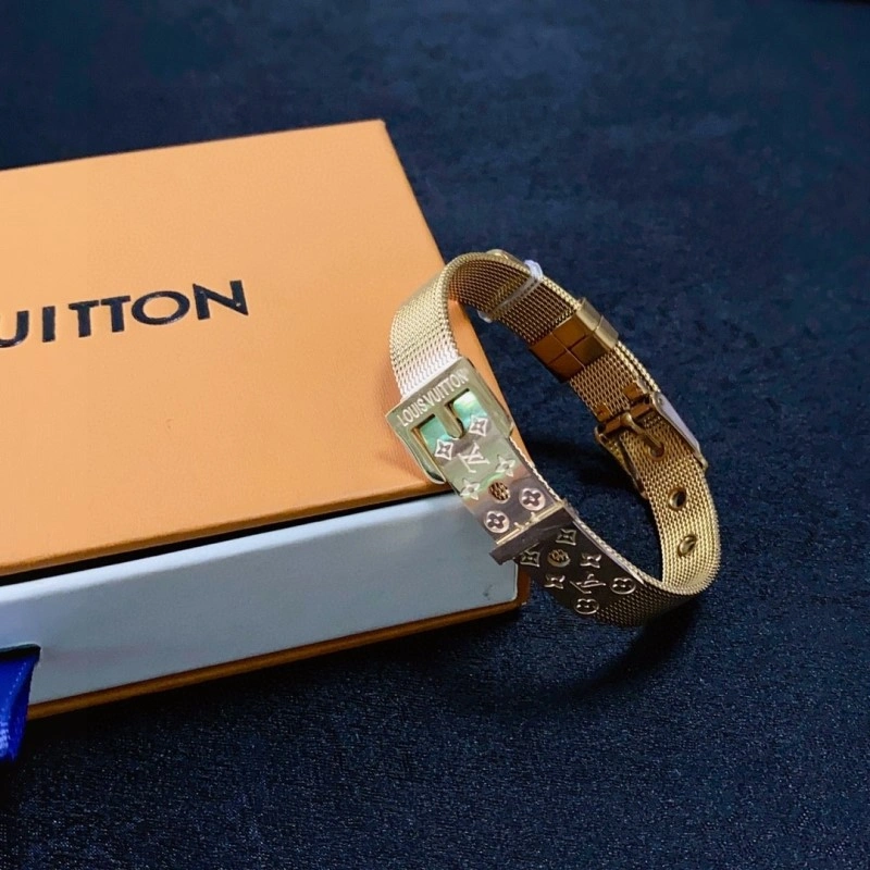 Louis Vuitton Bracelets Refined 248246