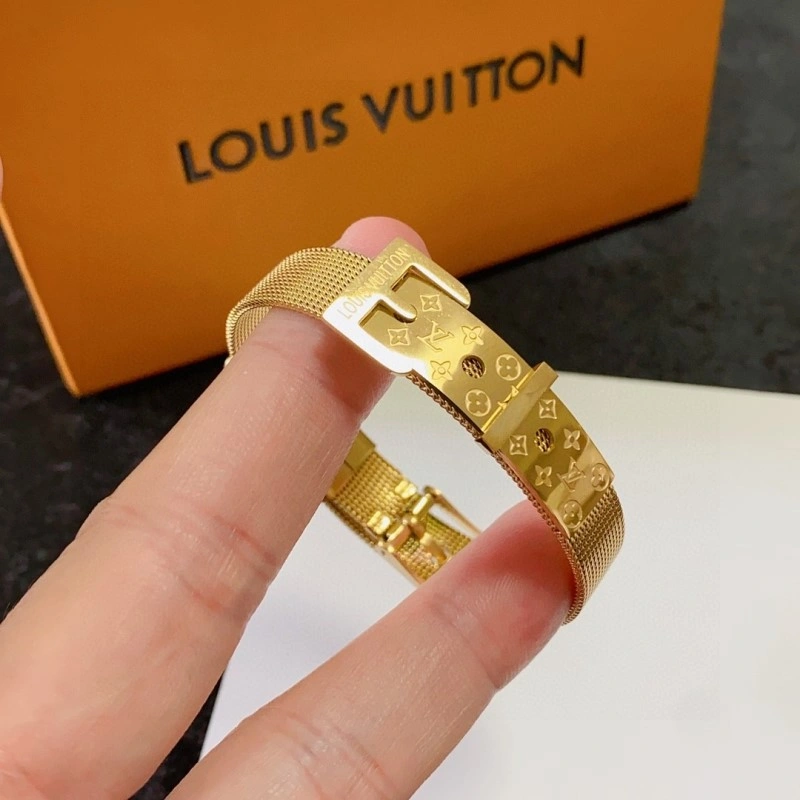 Louis Vuitton Bracelets Refined 248246