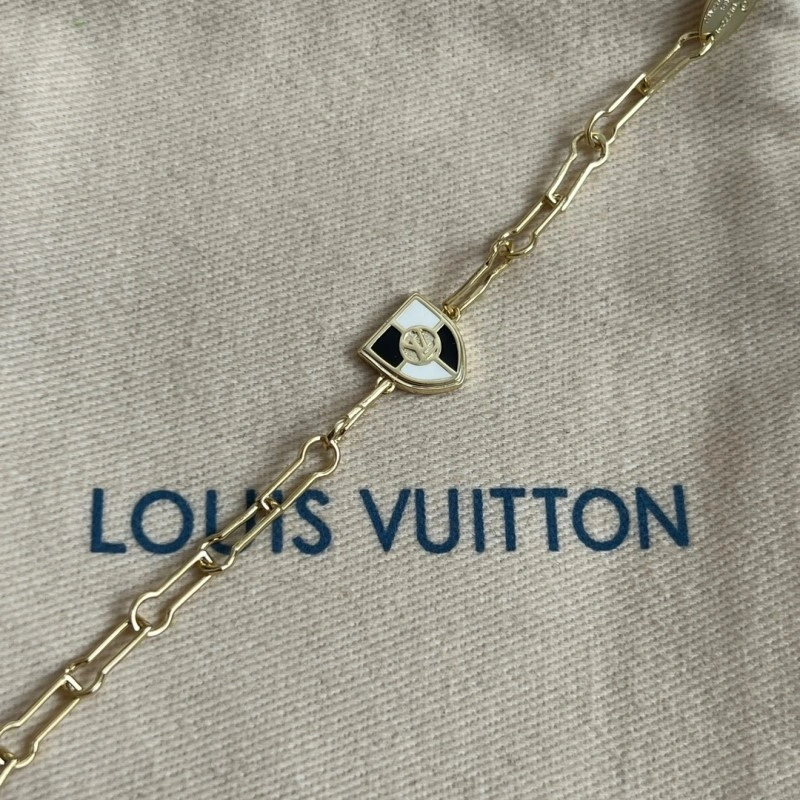 Cozy Louis Vuitton Bracelets 248230