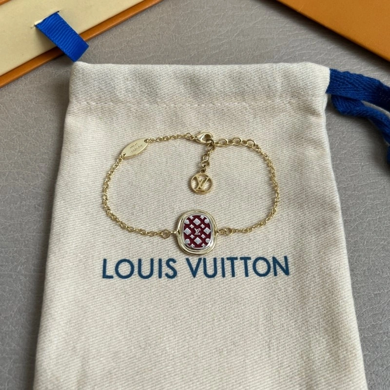 Sporty Louis Vuitton Bracelets 248228