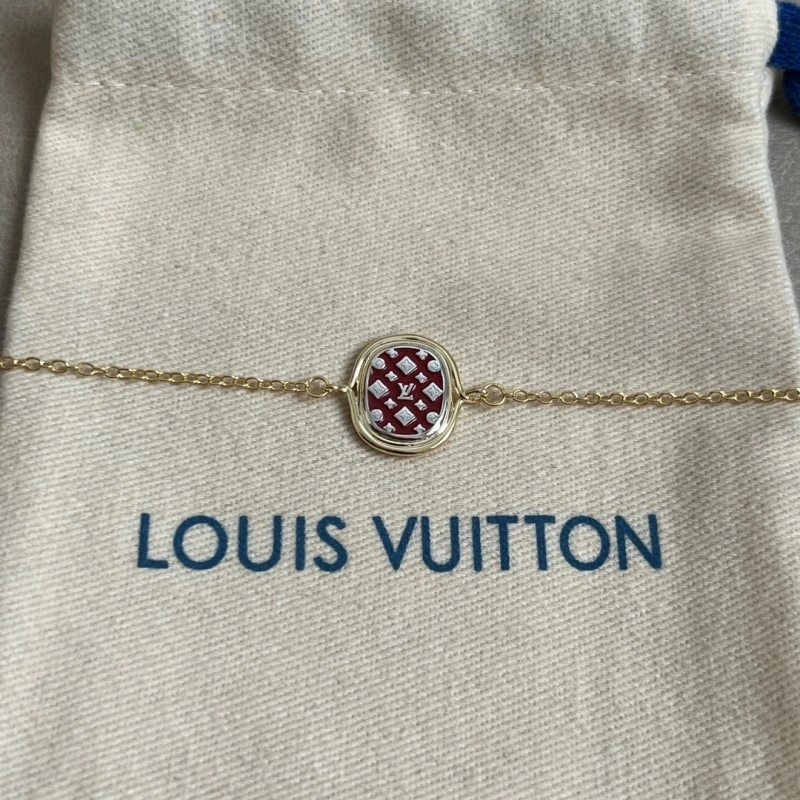 Sporty Louis Vuitton Bracelets 248228