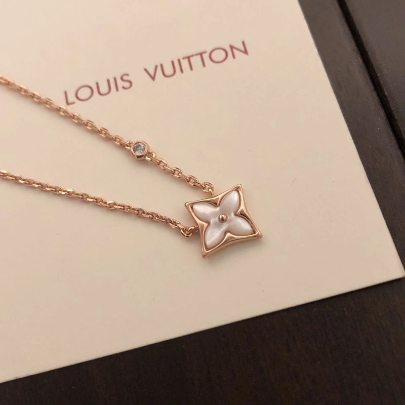 Fashionable Louis Vuitton Bracelets 248229
