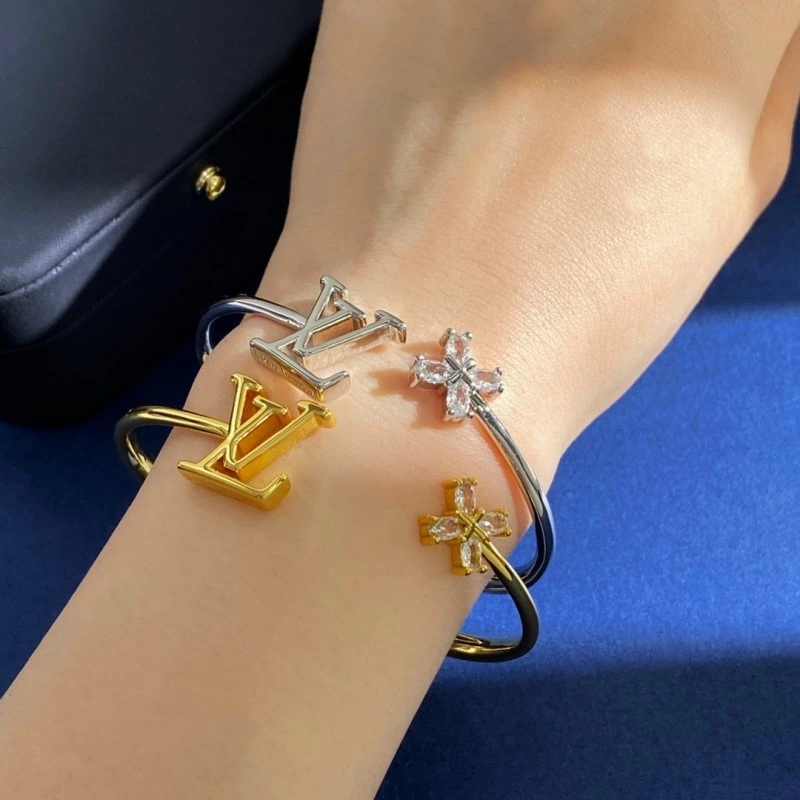 Louis Vuitton Bracelets WellDesigned 248221