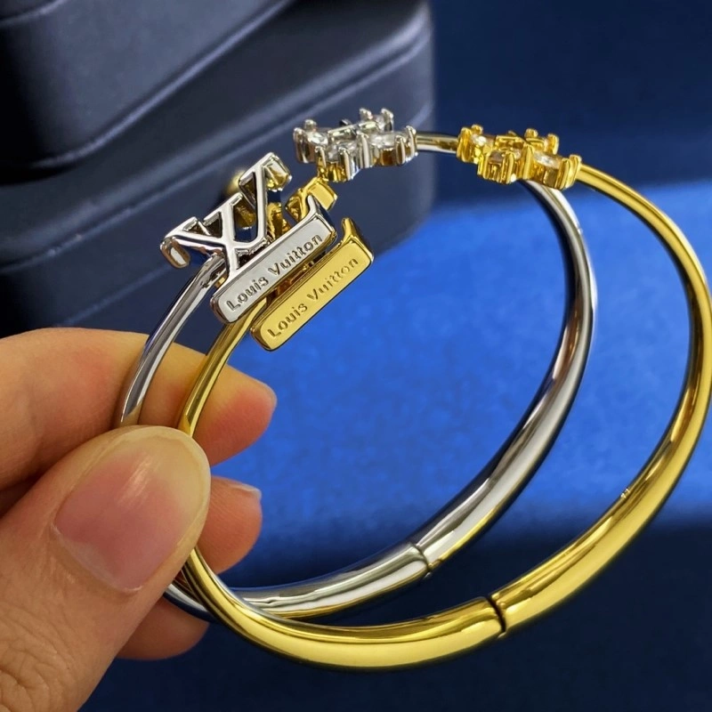 Louis Vuitton Bracelets WellDesigned 248221