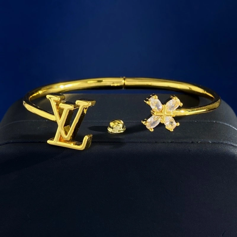 Louis Vuitton Bracelets WellDesigned 248221