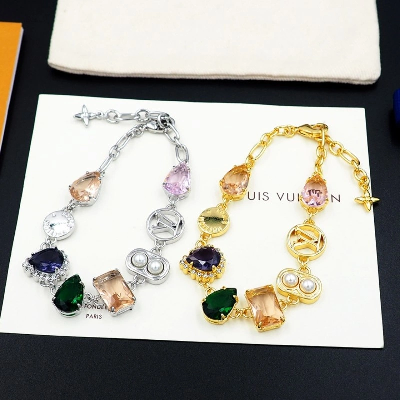 UrbanChic Louis Vuitton Bracelets 248218