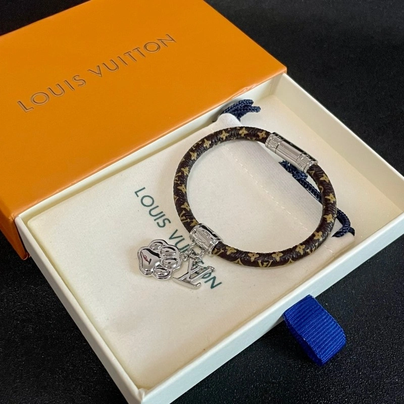 Louis Vuitton Bracelets Durable 248213