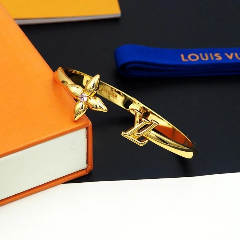 Durable Louis Vuitton Bracelets 248208
