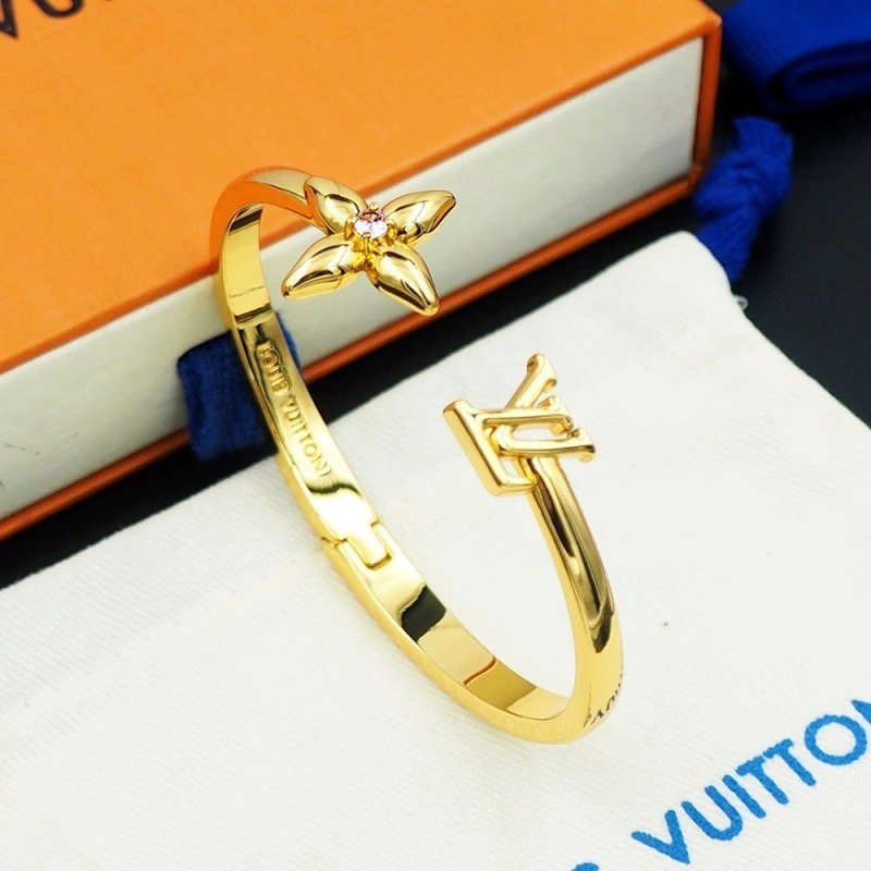Durable Louis Vuitton Bracelets 248208