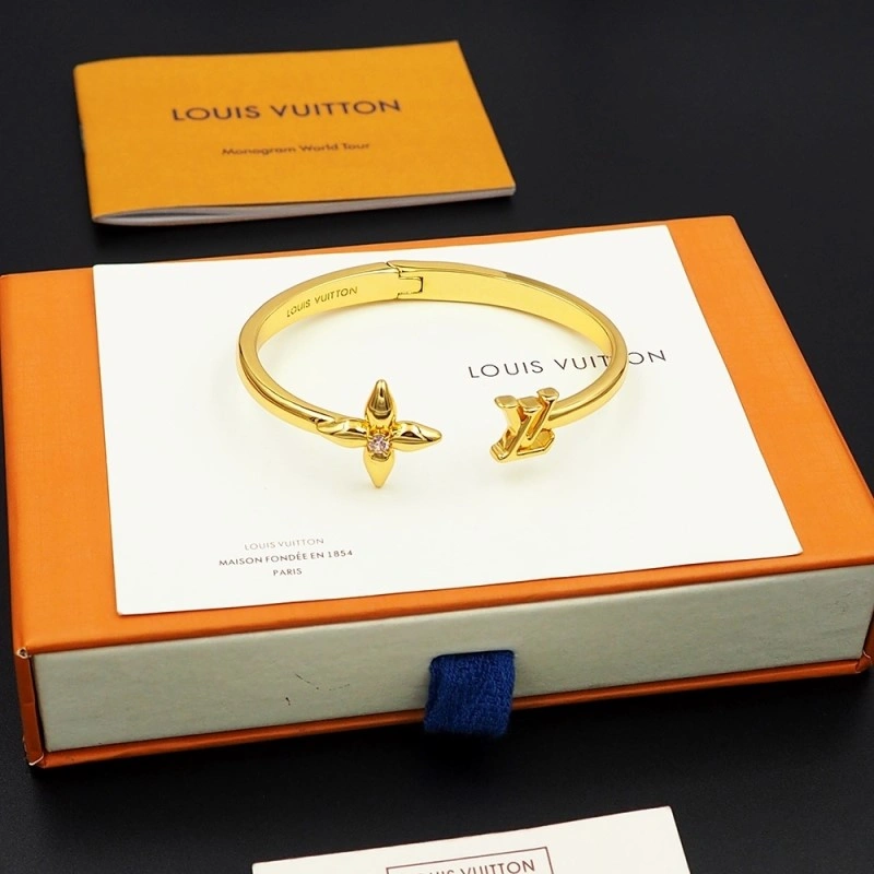 Durable Louis Vuitton Bracelets 248208