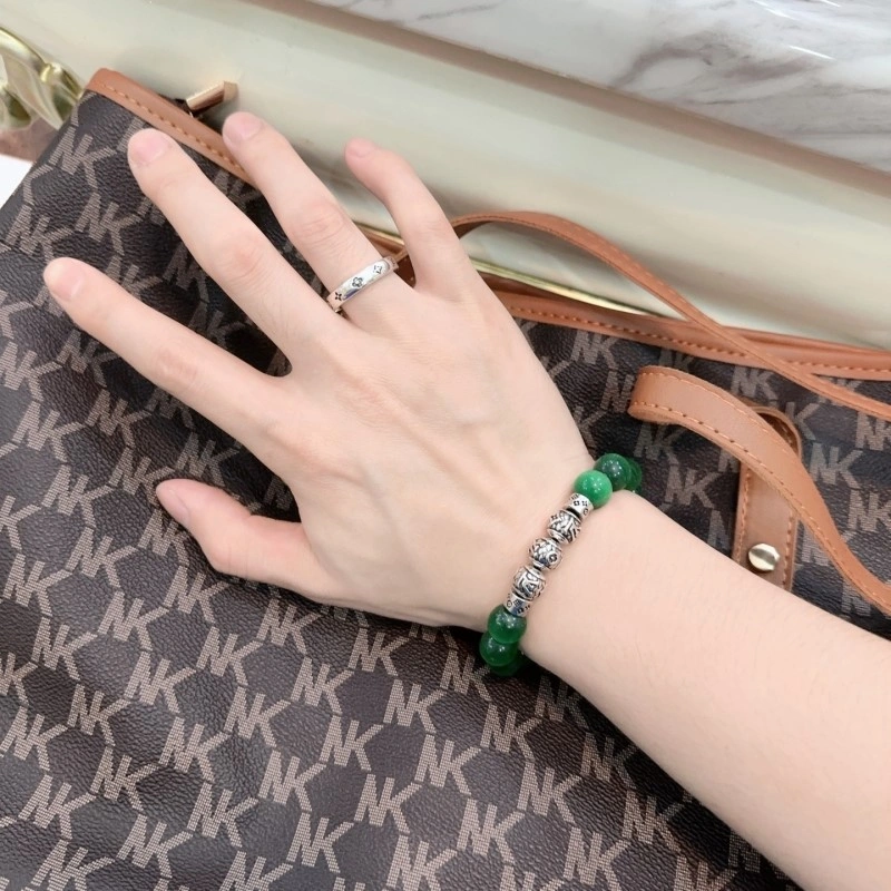 Louis Vuitton Bracelets Neat 248186