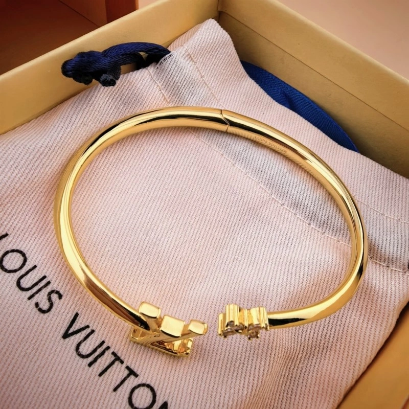 Louis Vuitton Bracelets Affordable 248181