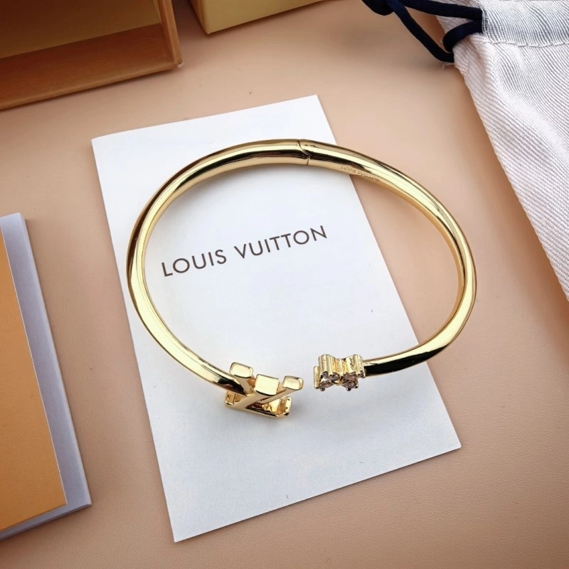 Louis Vuitton Bracelets Affordable 248181
