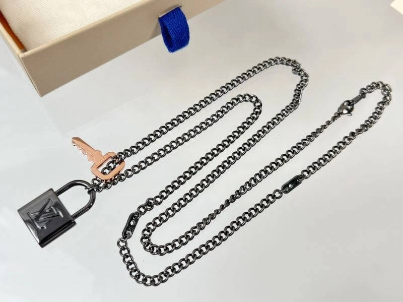 Practical Louis Vuitton Bracelets 256883