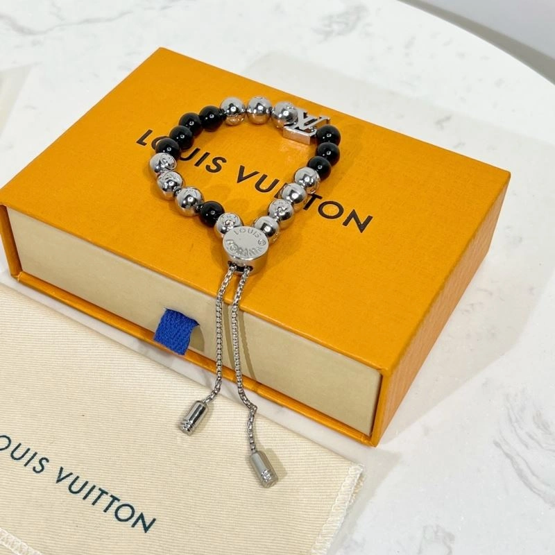 Cozy Louis Vuitton Bracelets 256866