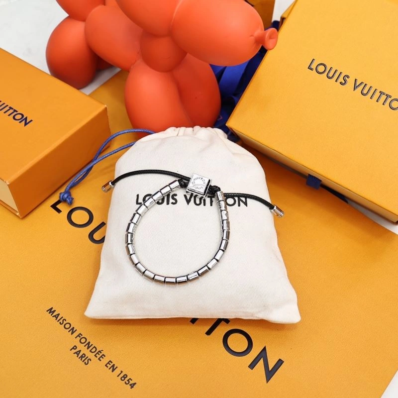 Soft Louis Vuitton Bracelets 256889