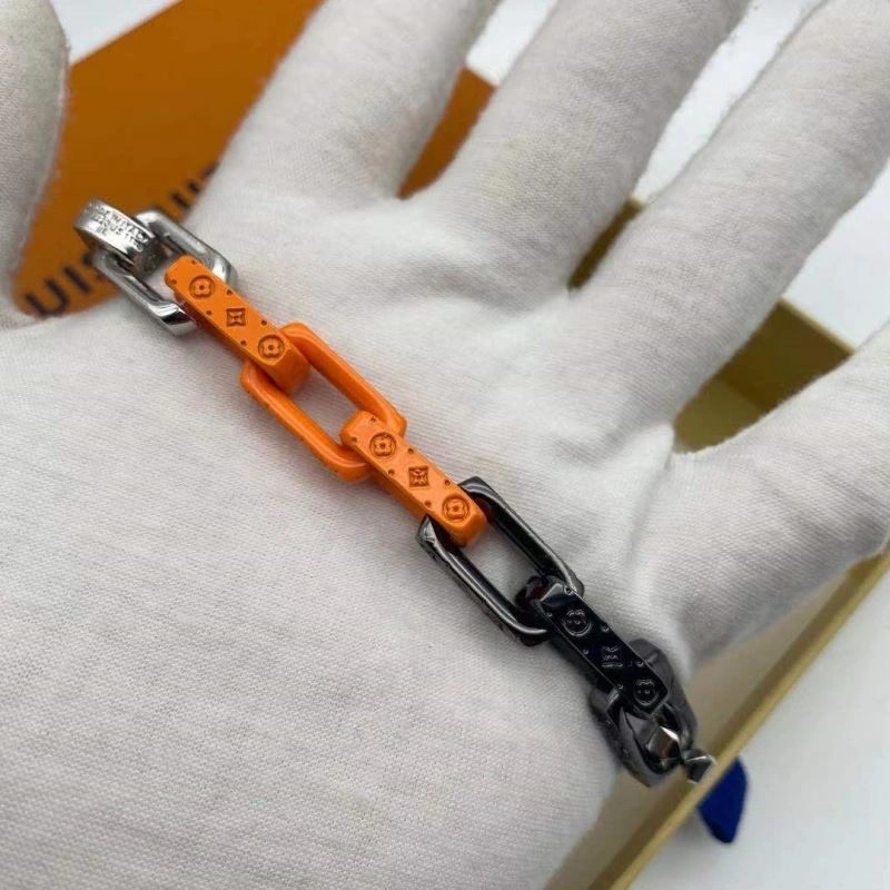 Louis Vuitton Bracelets Premium 256880
