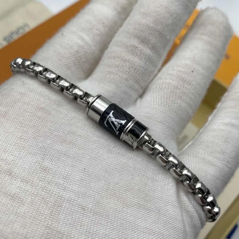 Louis Vuitton Bracelets TimelessDesign 256890