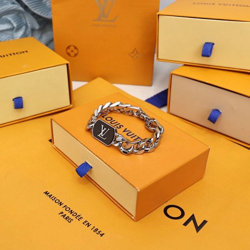 Louis Vuitton Bracelets TimelessDesign 256878