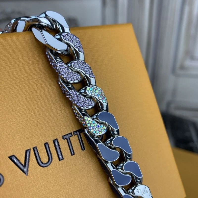 Unisex Louis Vuitton Bracelets 256871