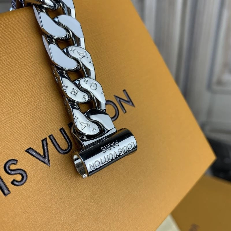 Unisex Louis Vuitton Bracelets 256871