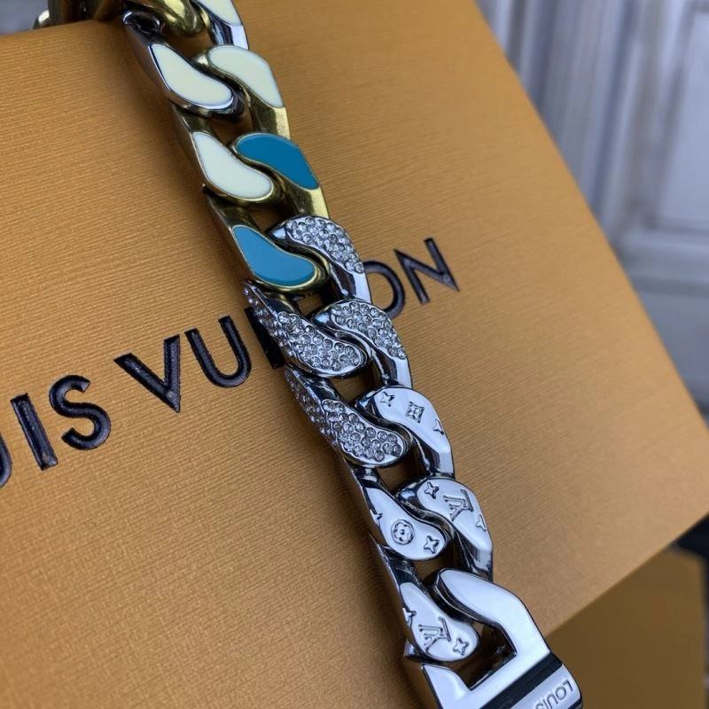 Louis Vuitton Bracelets ZipUp 256886
