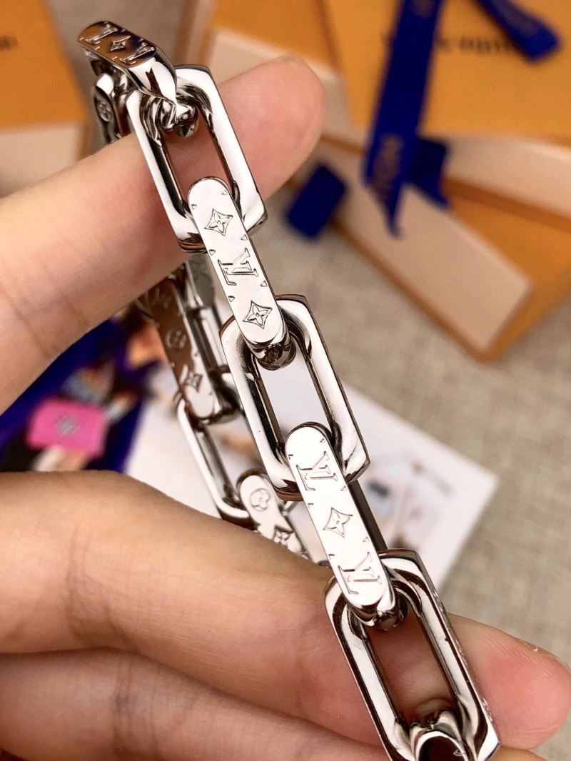 Louis Vuitton Bracelets SoftTouch 256597