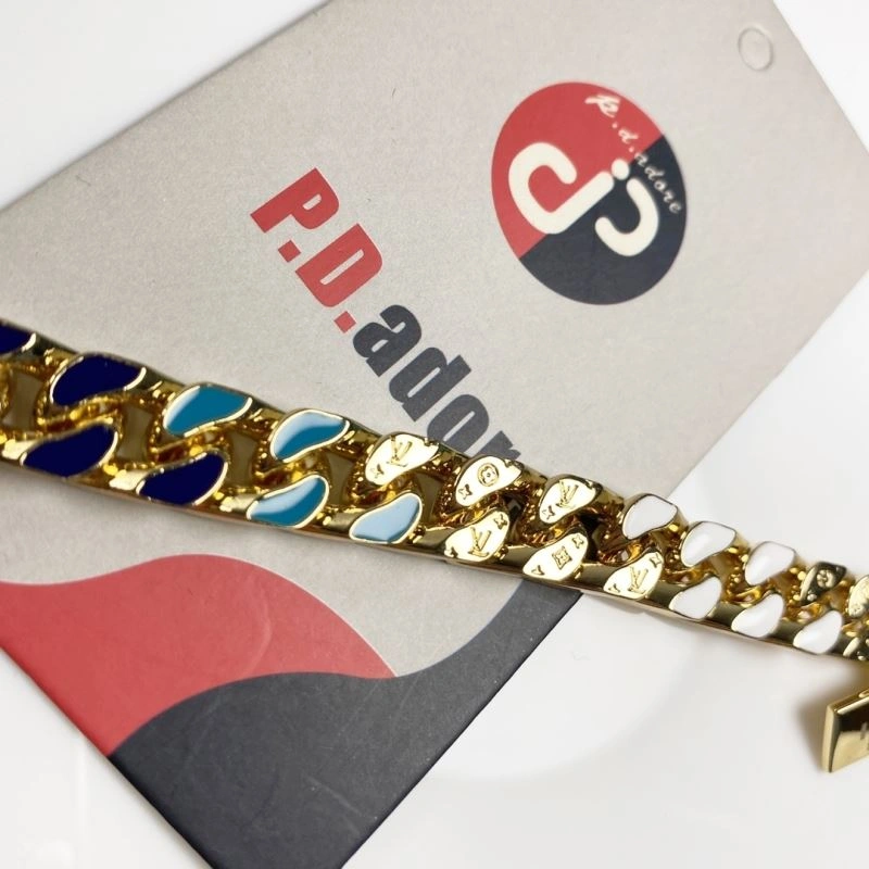 Louis Vuitton Bracelets Classic 256860