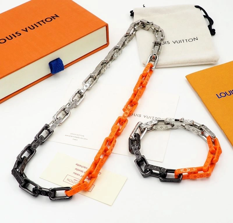 Louis Vuitton Bracelets Durable 256861