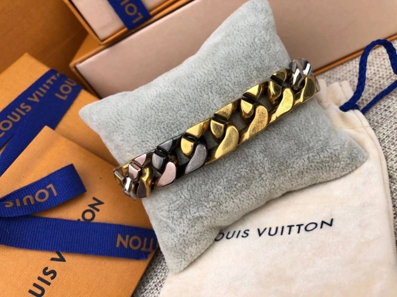 Louis Vuitton Bracelets Elegant 256848