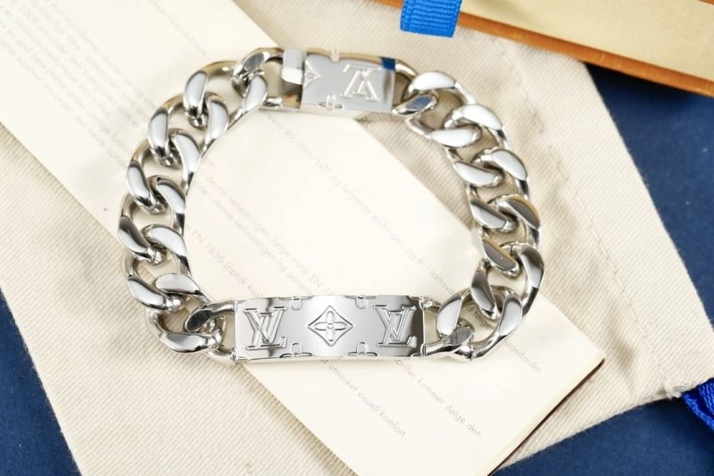 Louis Vuitton Bracelets Flexible 256939