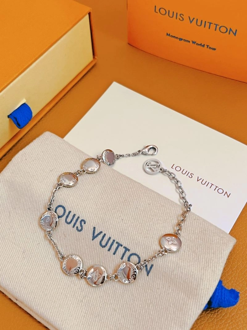 Popular Louis Vuitton Bracelets 256909