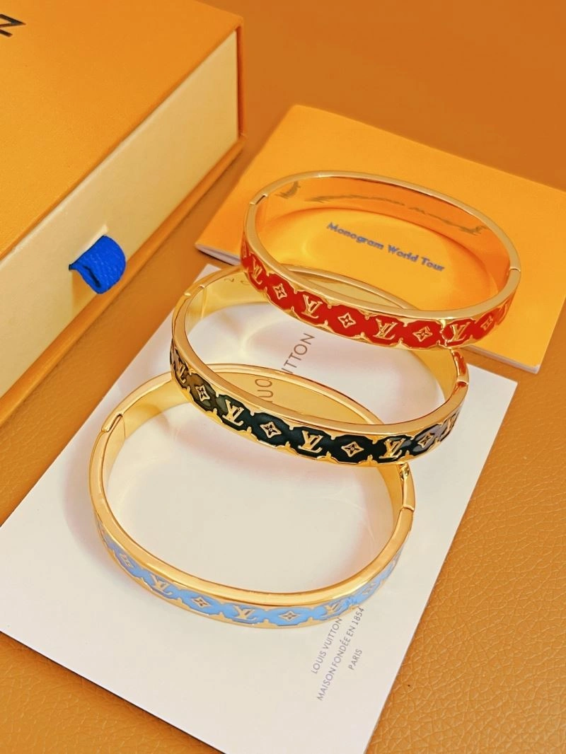 Louis Vuitton Bracelets Chic 256937