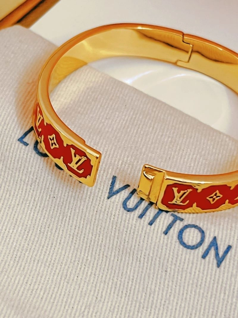 Louis Vuitton Bracelets WaterResistant 256920