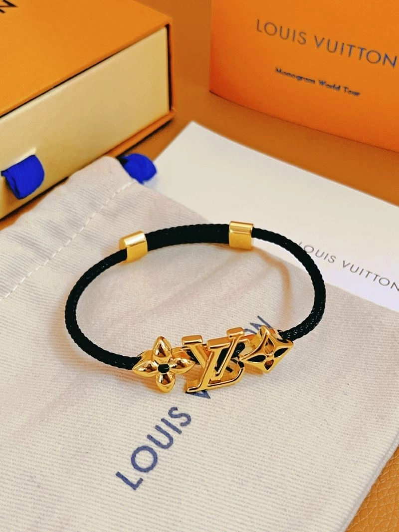 SmartChoice Louis Vuitton Bracelets 256919