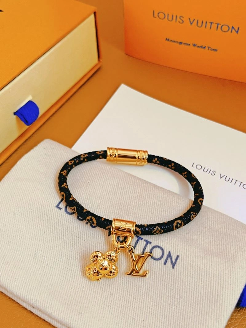 WaterResistant Louis Vuitton Bracelets 256914