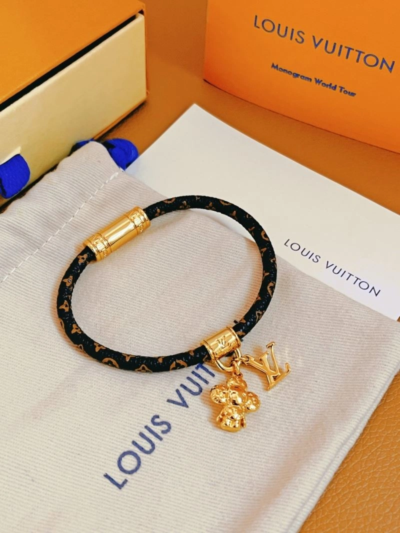 WaterResistant Louis Vuitton Bracelets 256914