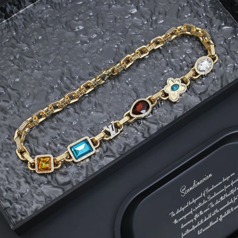 MoistureWicking Louis Vuitton Bracelets 256932