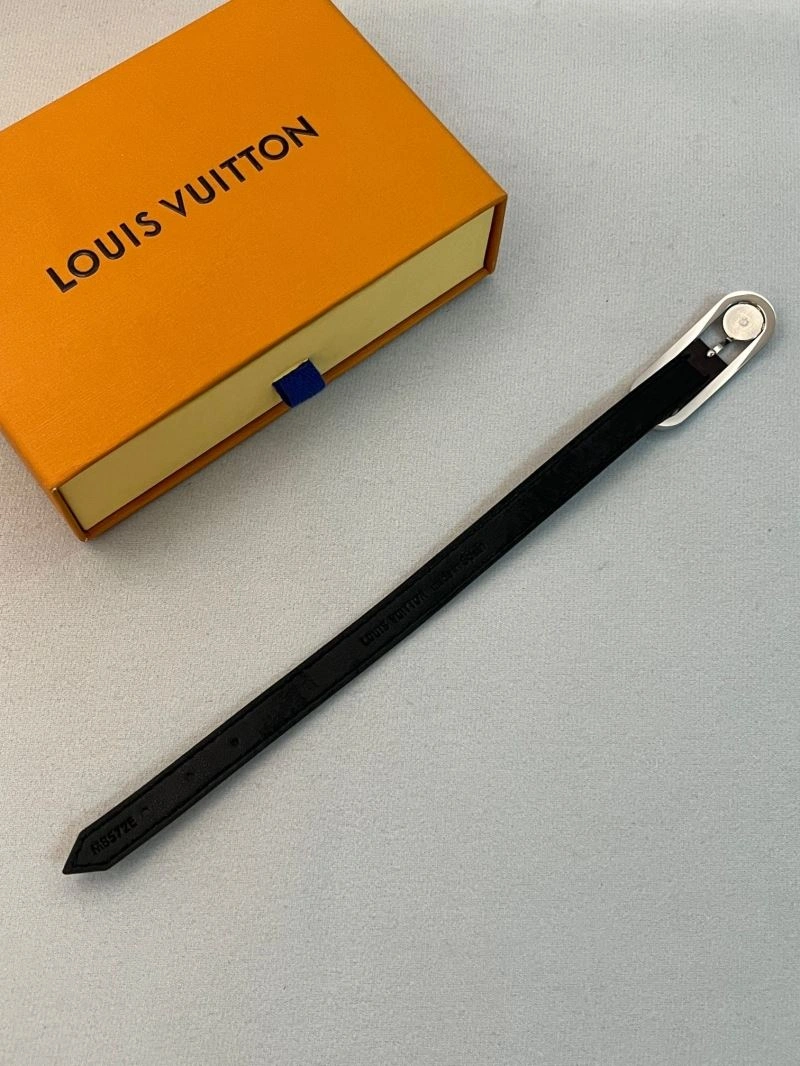 Louis Vuitton Bracelets Comfortable 256739