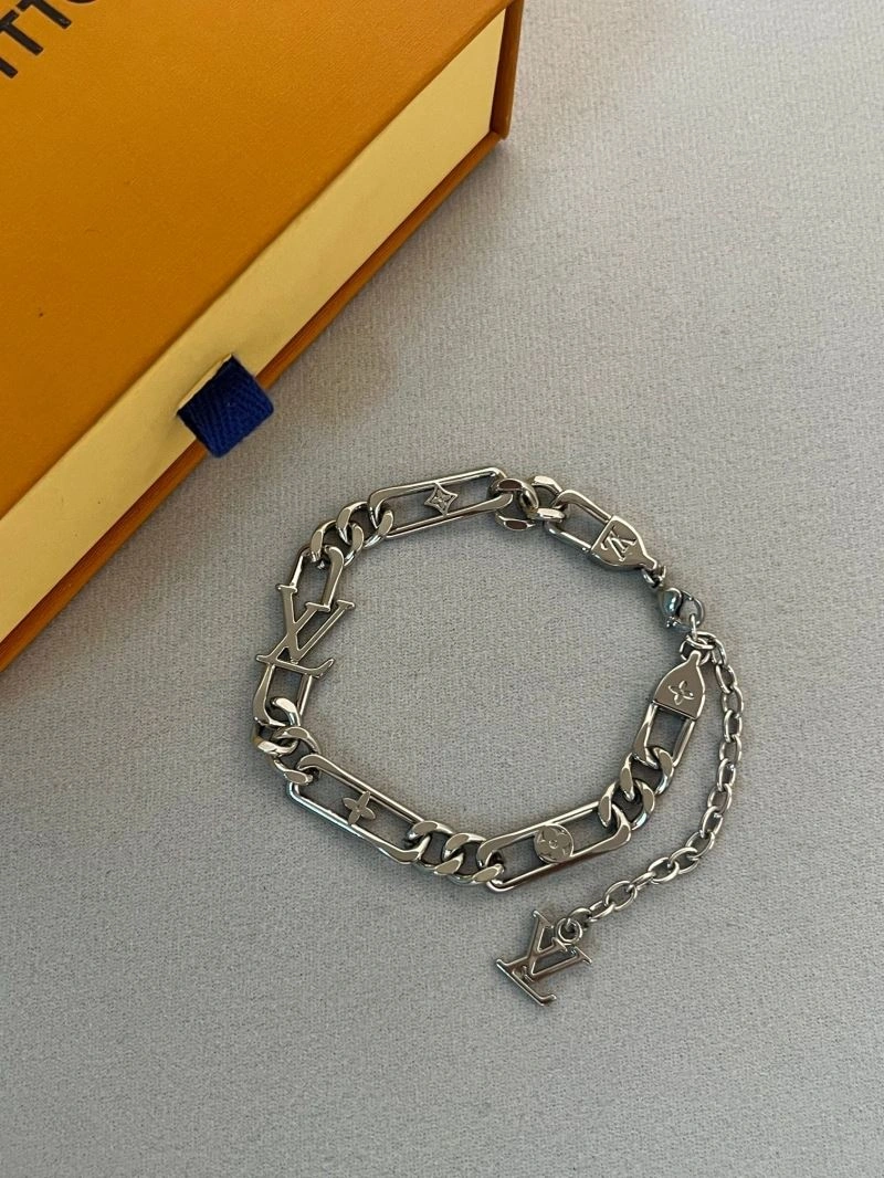 TravelReady Louis Vuitton Bracelets 256732