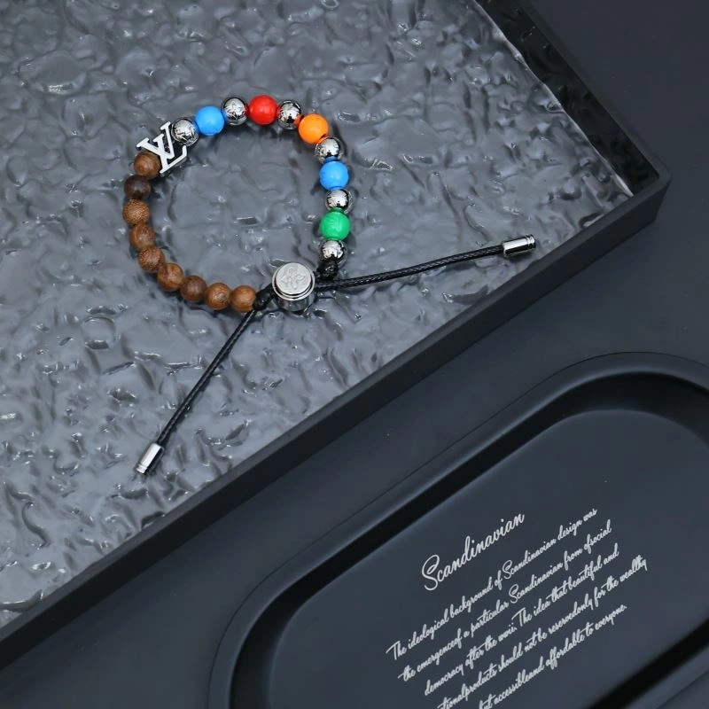 Compact Louis Vuitton Bracelets 256933