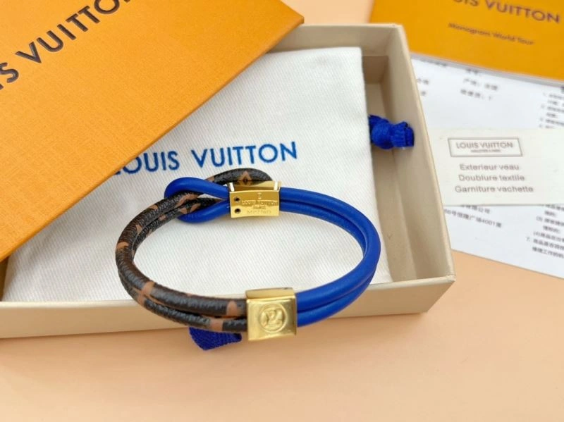 Packable Louis Vuitton Bracelets 256934