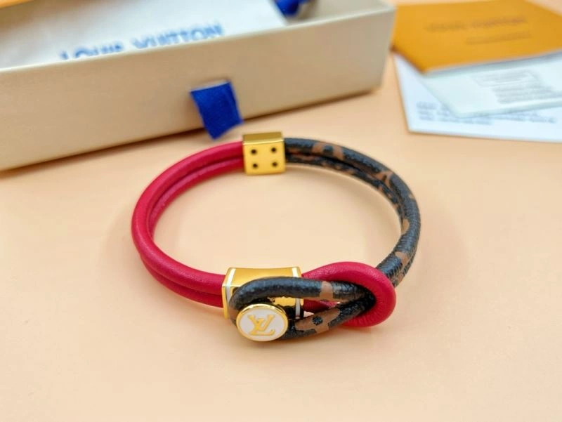 OnTrend Louis Vuitton Bracelets 256926