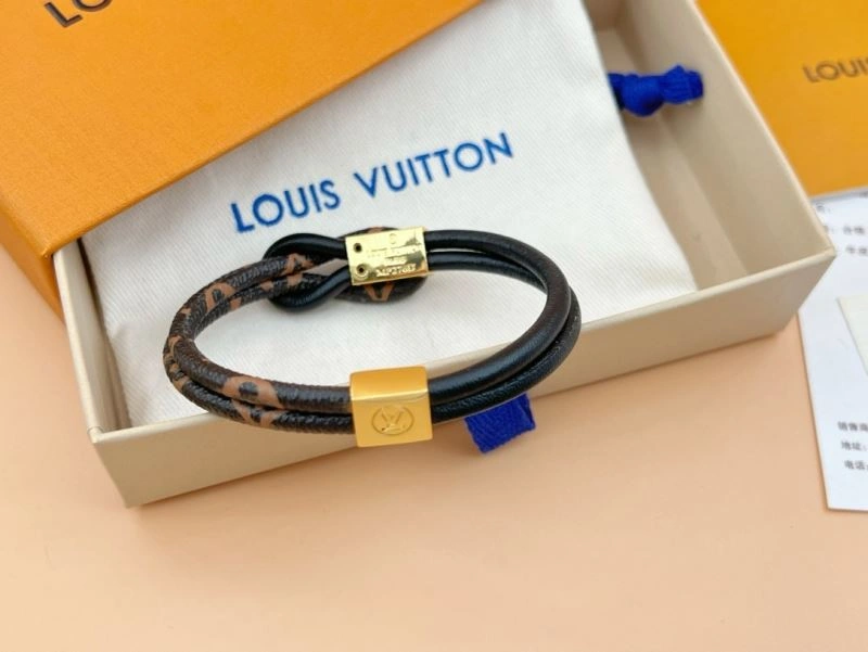 Louis Vuitton Bracelets Refined 256925