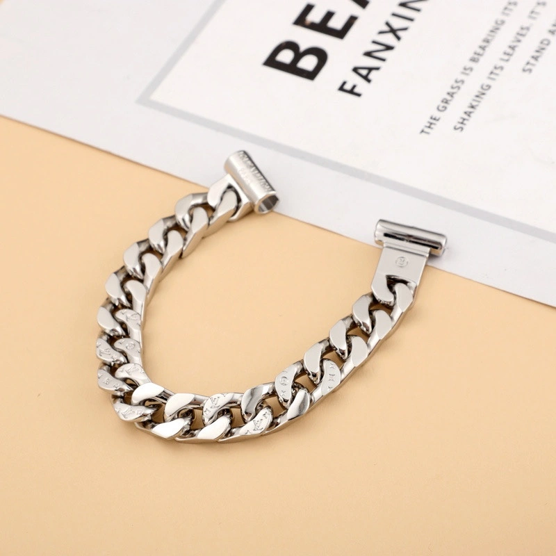 MultiPurpose Louis Vuitton Bracelets 256827