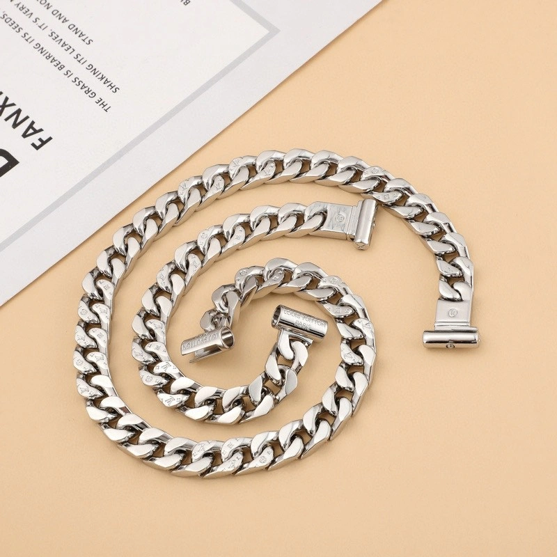 MultiPurpose Louis Vuitton Bracelets 256827