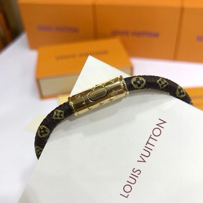 Louis Vuitton Bracelets Tailored 256840