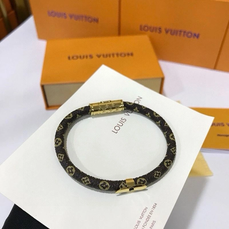 Louis Vuitton Bracelets Tailored 256840