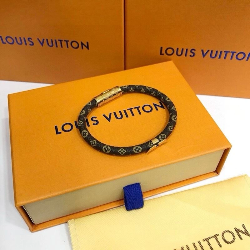 Louis Vuitton Bracelets Tailored 256840