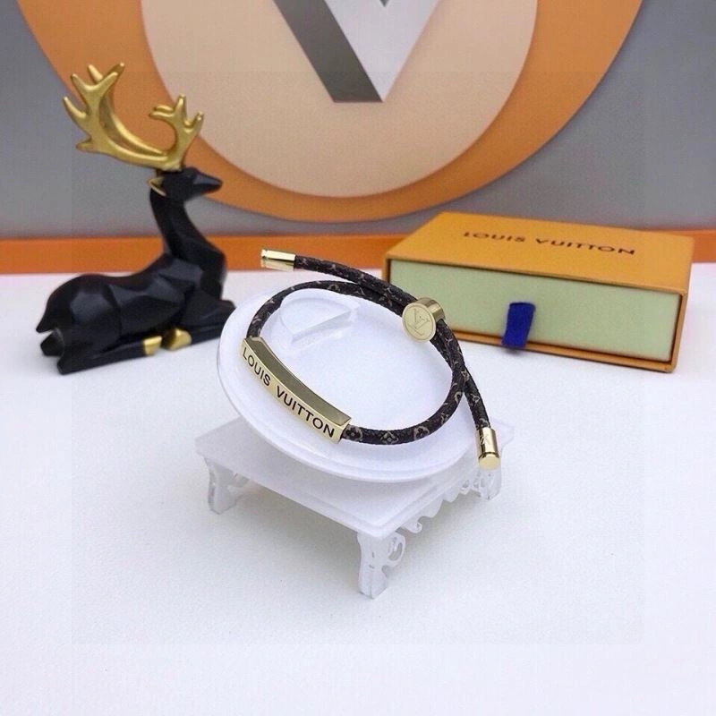 Bright Louis Vuitton Bracelets 256826